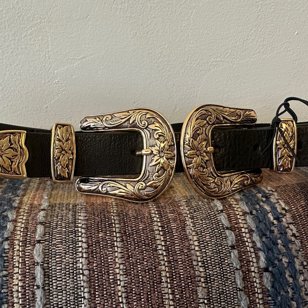 NWT B-Low The Belt Baby Bri Bri Waist Belt in Black and Gold